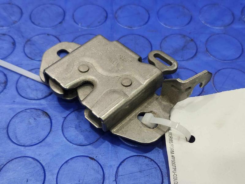 2006 BMW Z4 Hood Latch