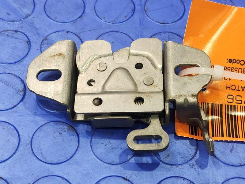2006 BMW Z4 Hood Latch