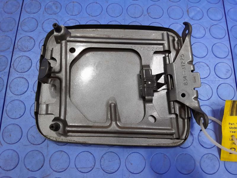 2015 Nissan Altima Fuel Tank Door