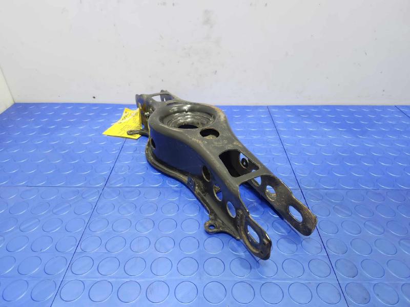 2014 Cadillac CTS Lower Control Arm Rr