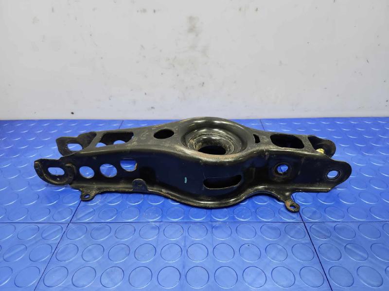 2014 Cadillac CTS Lower Control Arm Rr