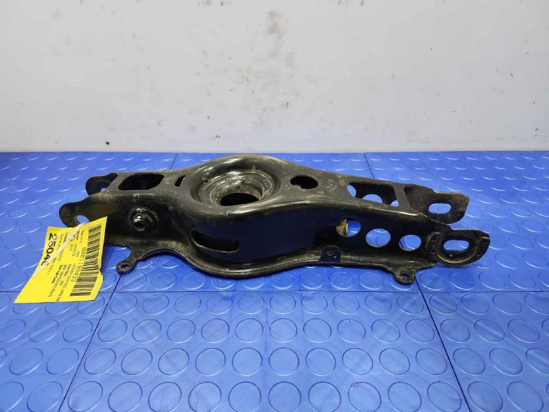 2014 Cadillac CTS Lower Control Arm Rr