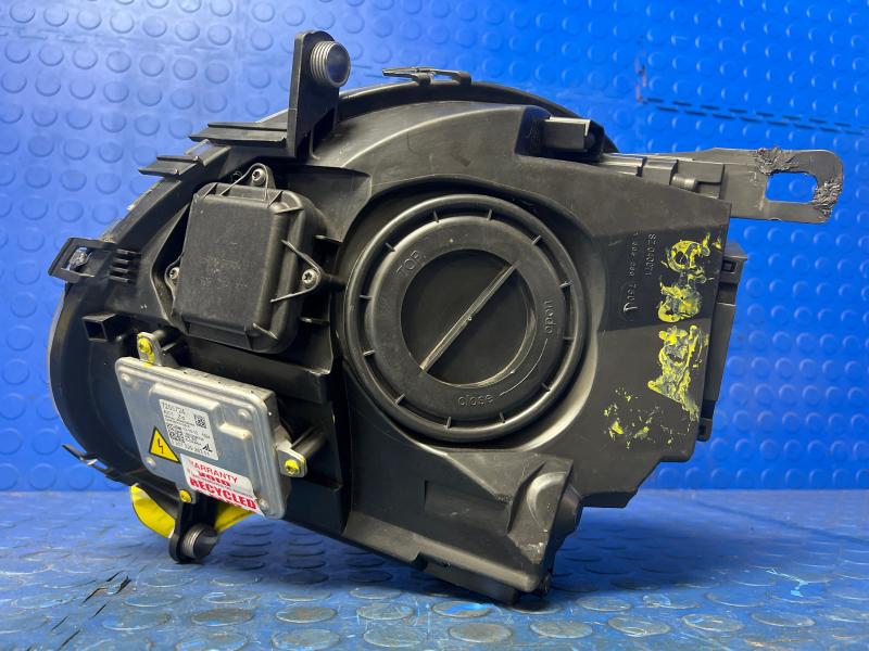2011 MINI Cooper Headlamp Assembly