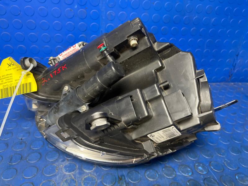 2011 MINI Cooper Headlamp Assembly