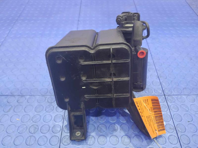 2007 Audi Q7 Evaporator Canister