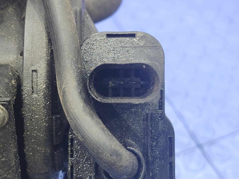 2007 Audi Q7 Evaporator Canister