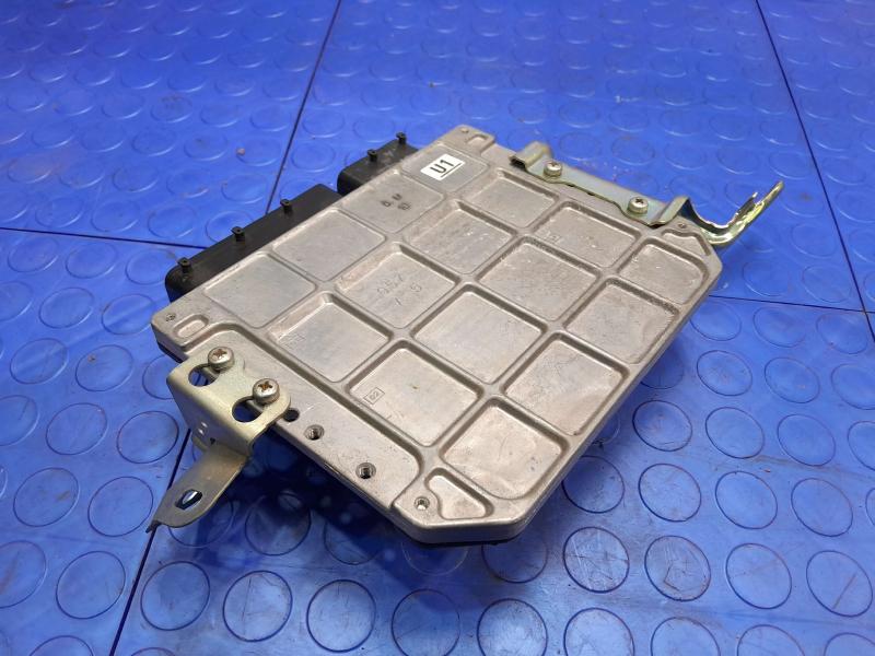 2010 Toyota Prius Engine/Motor Brain Box