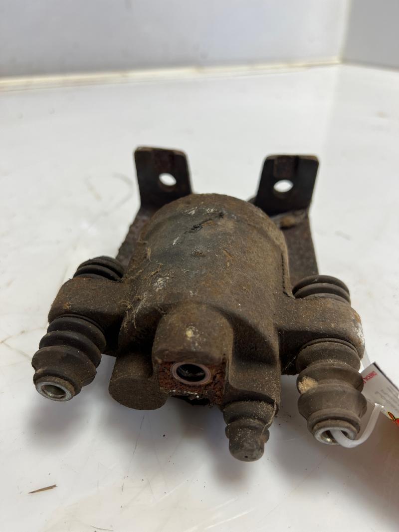 2003 2004 Dodge Dakota Rear Caliper RH Passenger Side OEM 05093339AB