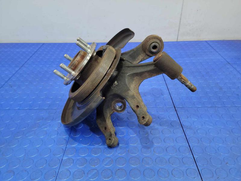 2016 Kia Sedona Rear Knuckle/Stub Axle