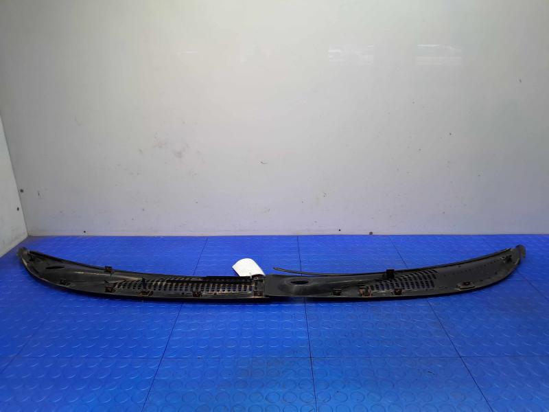 2005 Ford Explorer Cowl