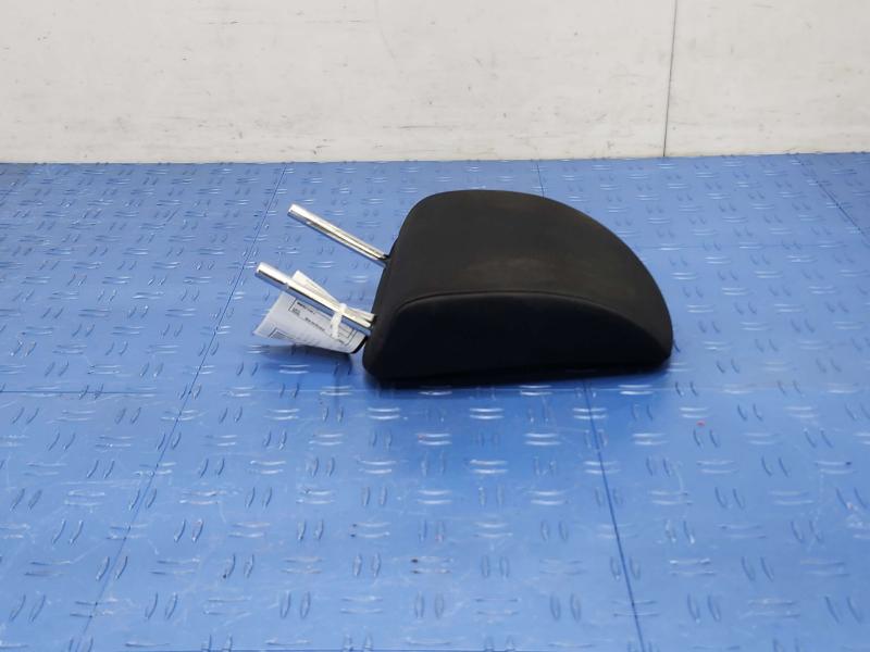 2013 Toyota Yaris Headrest