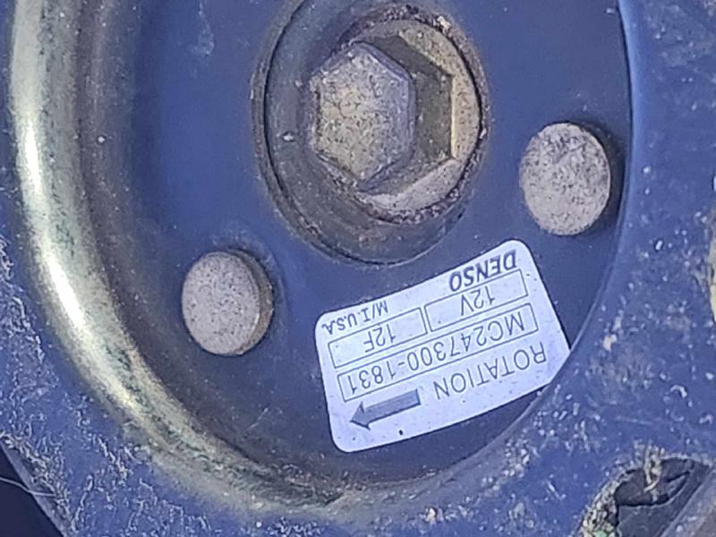 1999 Chevrolet Silverado 1500 A/C Air Compressor