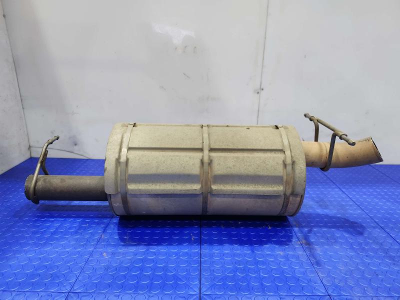 2017 Chevrolet Silverado 2500 Muffler