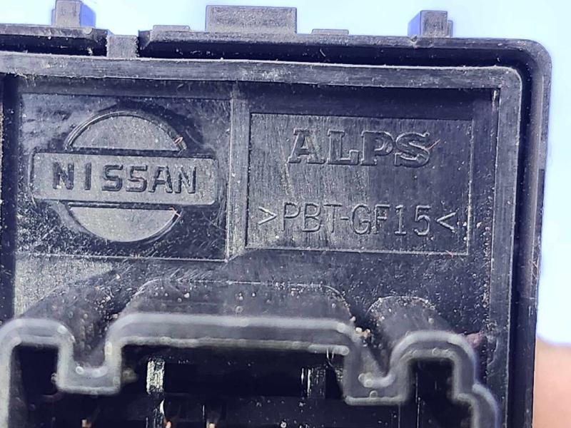 2015 Nissan Rogue Door Switch Front