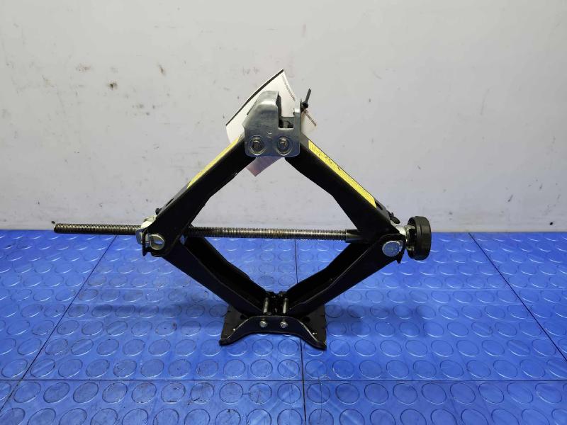 2009-2016 Audi A4 Sedan Spare Tire Tools Jack Kit Assembly OEM 8K0011031M