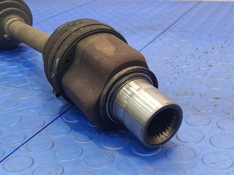 2008 Ford Explorer Axle Shaft