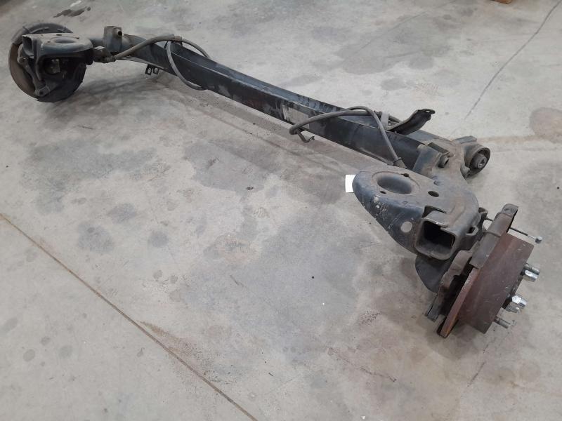 2010-2013 Kia Forte Beam Axle Assembly Torsion Axle - Disc Brakes OEM 551001M100