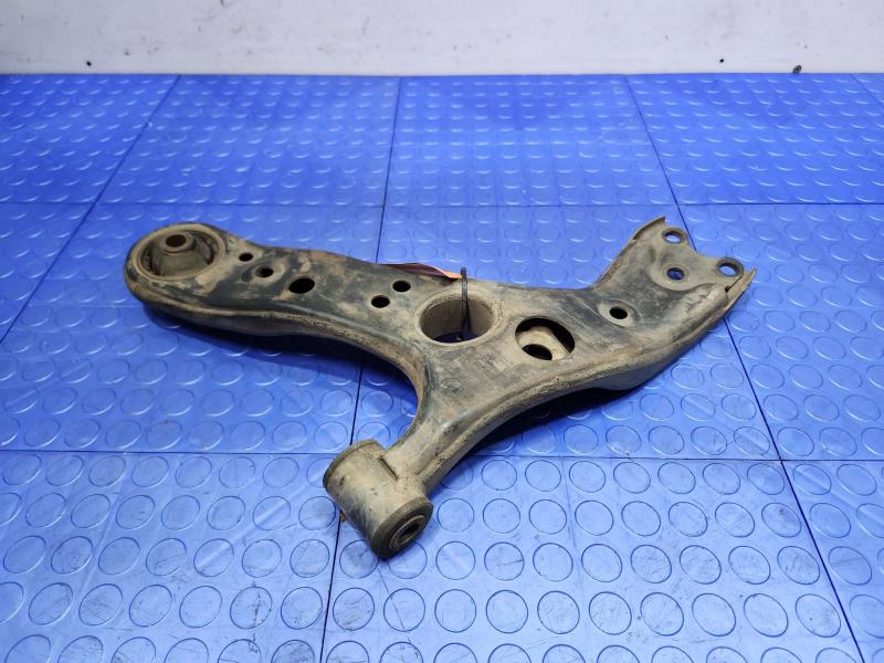 2010 Toyota Prius Lower Control Arm Front