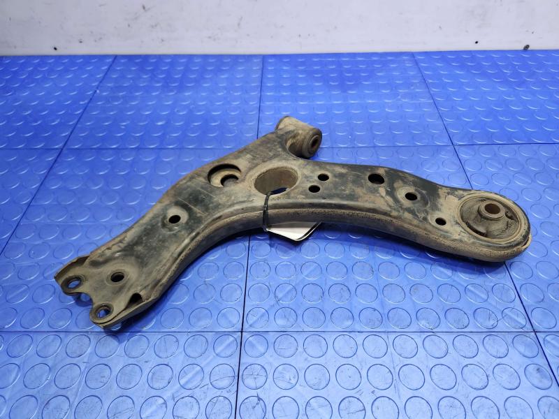 2010 Toyota Prius Lower Control Arm Front