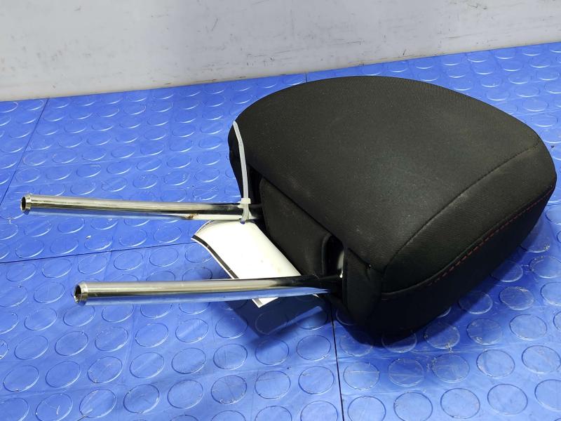 2017 Subaru Impreza Headrest