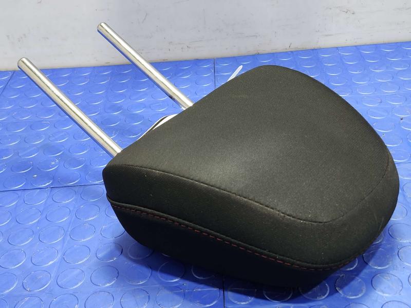 2017 Subaru Impreza Headrest