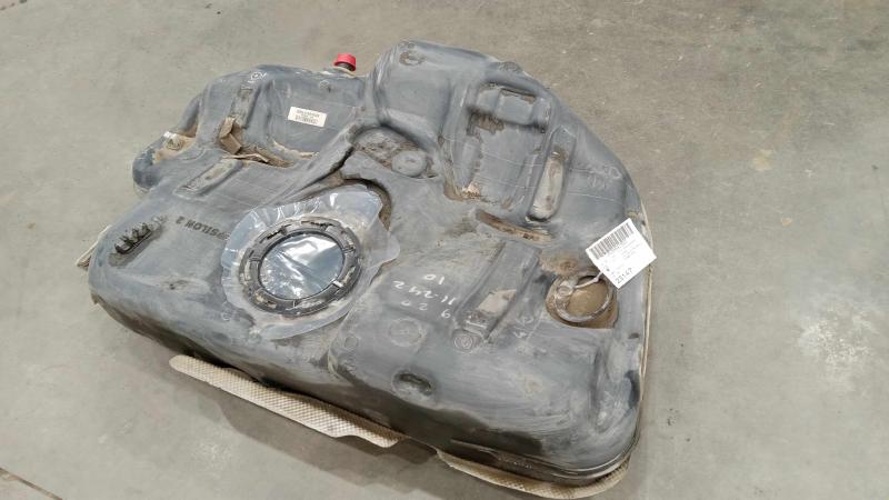 2011 Buick LaCrosse Fuel Tank Assembly