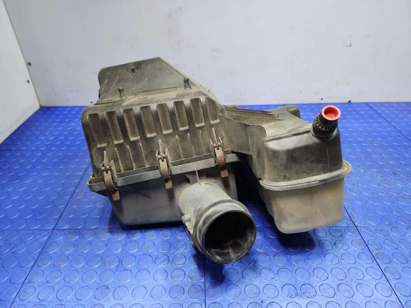 2008 Ford Expedition Air Cleaner