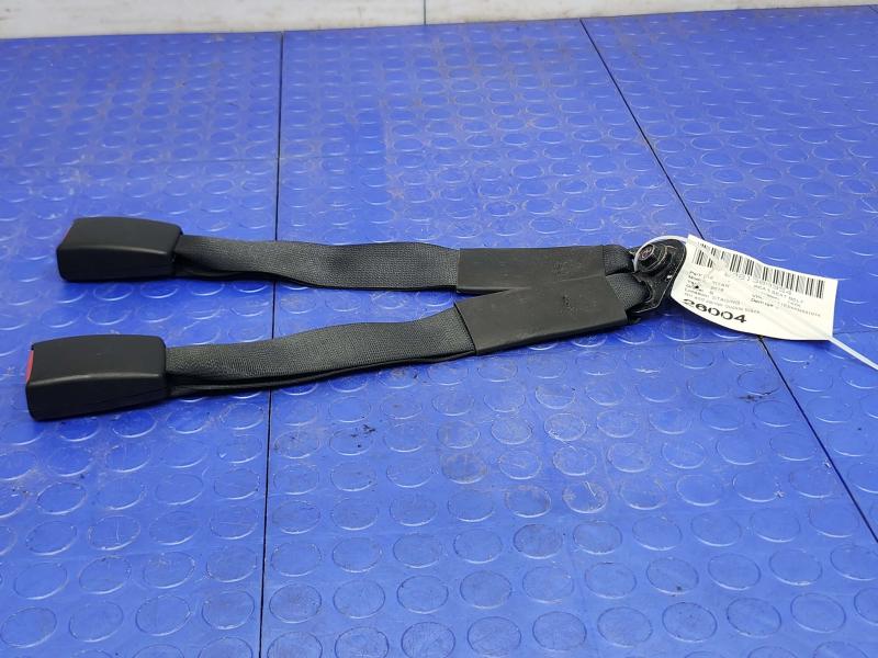2019 Nissan Titan Rear Seat Belt