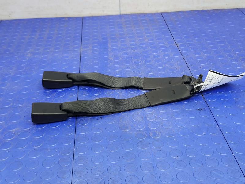 2019 Nissan Titan Rear Seat Belt