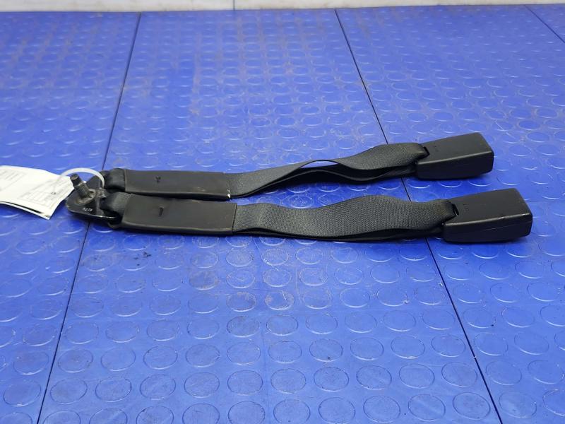 2019 Nissan Titan Rear Seat Belt
