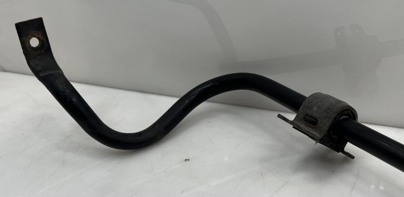 2010 - 2016 Buick Lacrosse Rear Stabilizer Bar Swaybar OEM 13281795