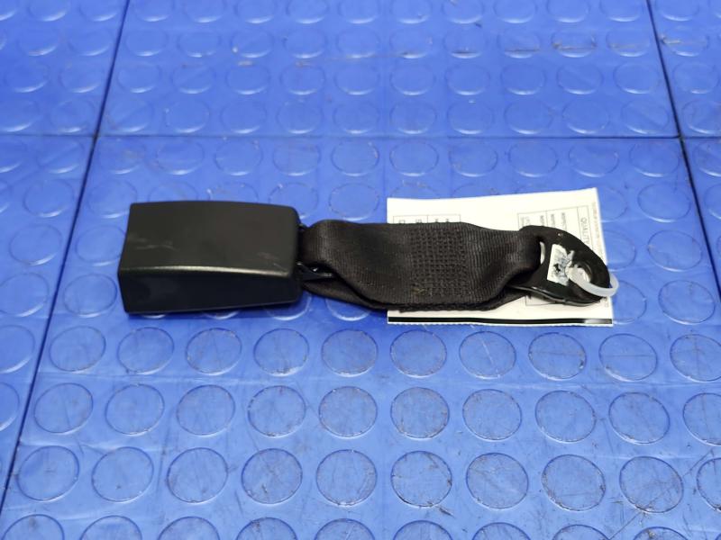 2014 Dodge Journey Rear Seat Belt