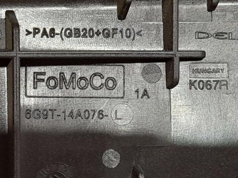 2012-2013 Volvo S60 XC60 Engine Fuse Box Relay Junction Block Genuine OEM