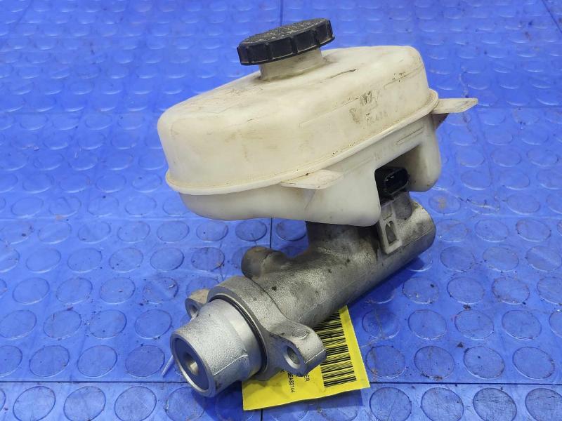 2011-2012 Ford F-250 F-350 Brake Master Cylinder Assembly Genuine OEM BC3Z2140A