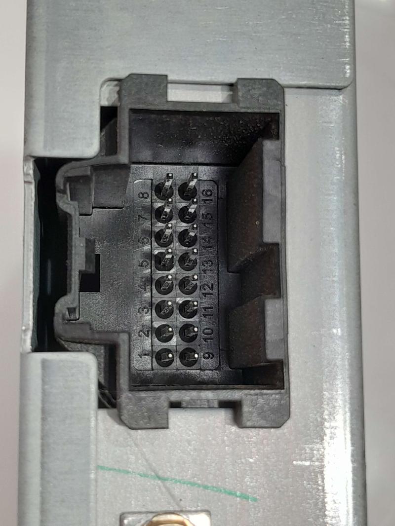 2007 Cadillac DTS Buick Lucerne Satellite Radio Control Module 28039776