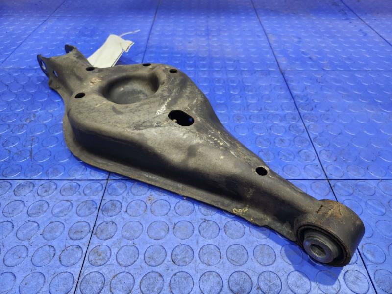 2014 Ford Explorer Lower Control Arm Rr