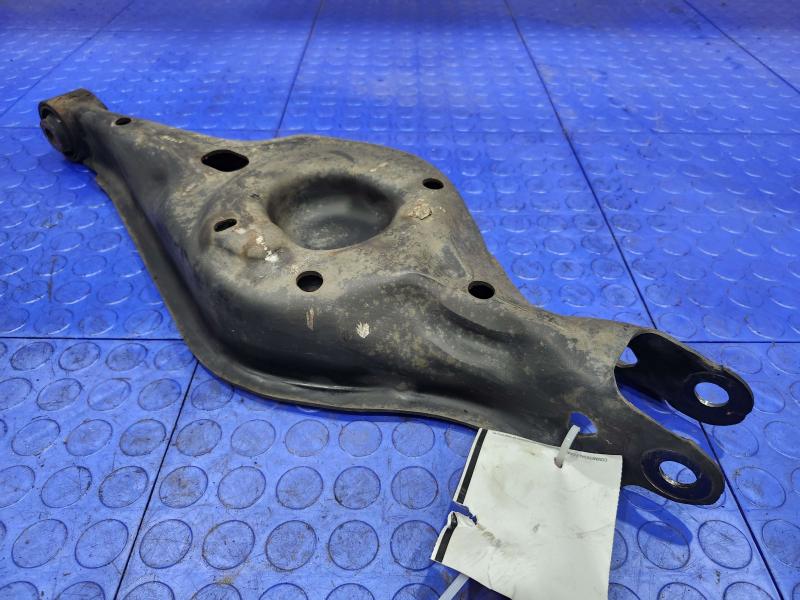 2014 Ford Explorer Lower Control Arm Rr