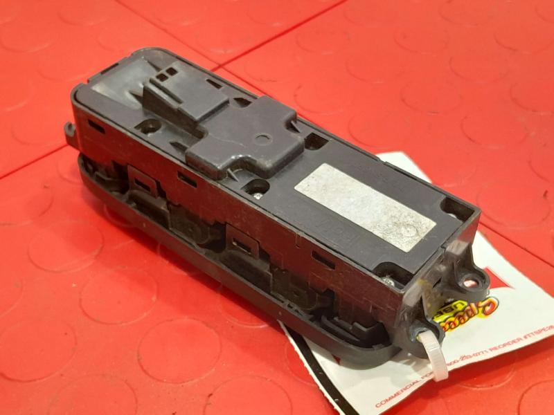 2012 Volvo XC60 Door Switch Front