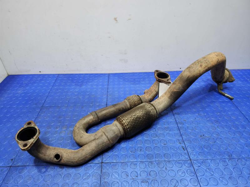 2015-2018 Kia Sedona 3.3L Front Exhaust Crossover Pipe Genuine OEM 28610A9100