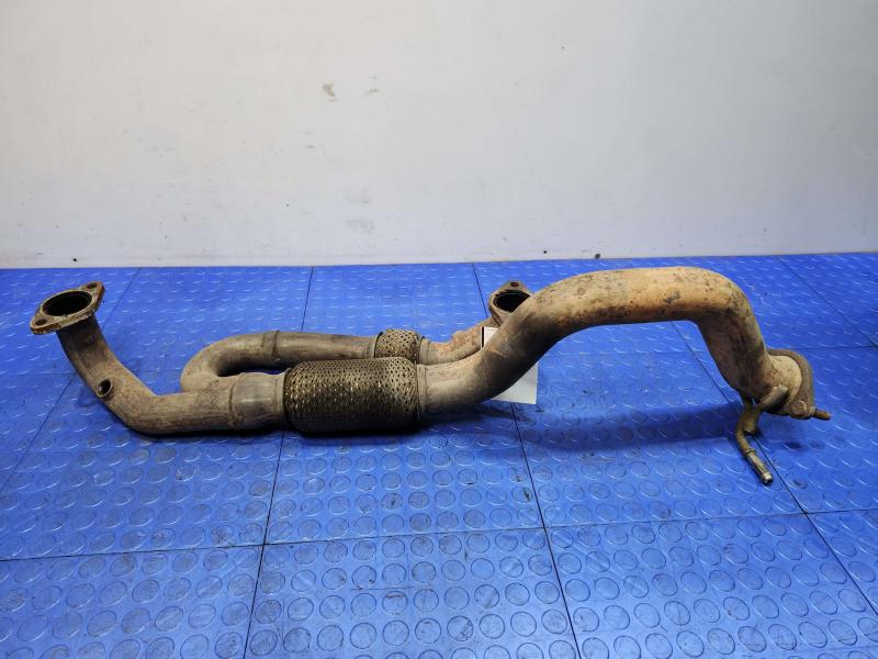 2015-2018 Kia Sedona 3.3L Front Exhaust Crossover Pipe Genuine OEM 28610A9100