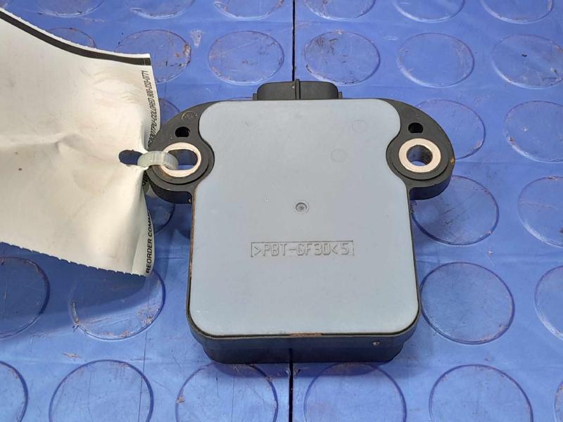2011 Infiniti QX56 Chassis Brain Box