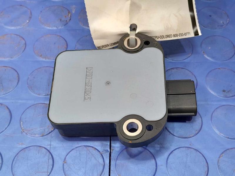 2011 Infiniti QX56 Chassis Brain Box