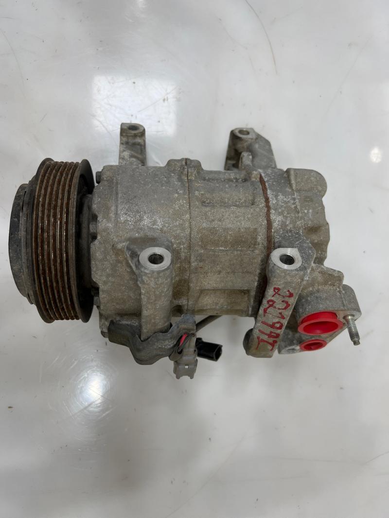 2015 - 2020 Nissan Rogue AC Compressor Assembly OEM 926004BB2A