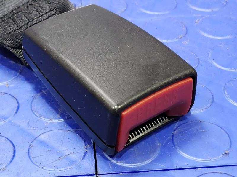 2020 Mitsubishi Outlander Sport Rear Seat Belt