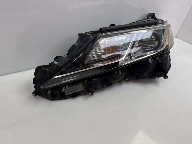2018 Toyota Camry Headlamp Assembly