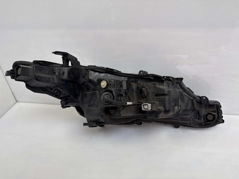 2018 Toyota Camry Headlamp Assembly