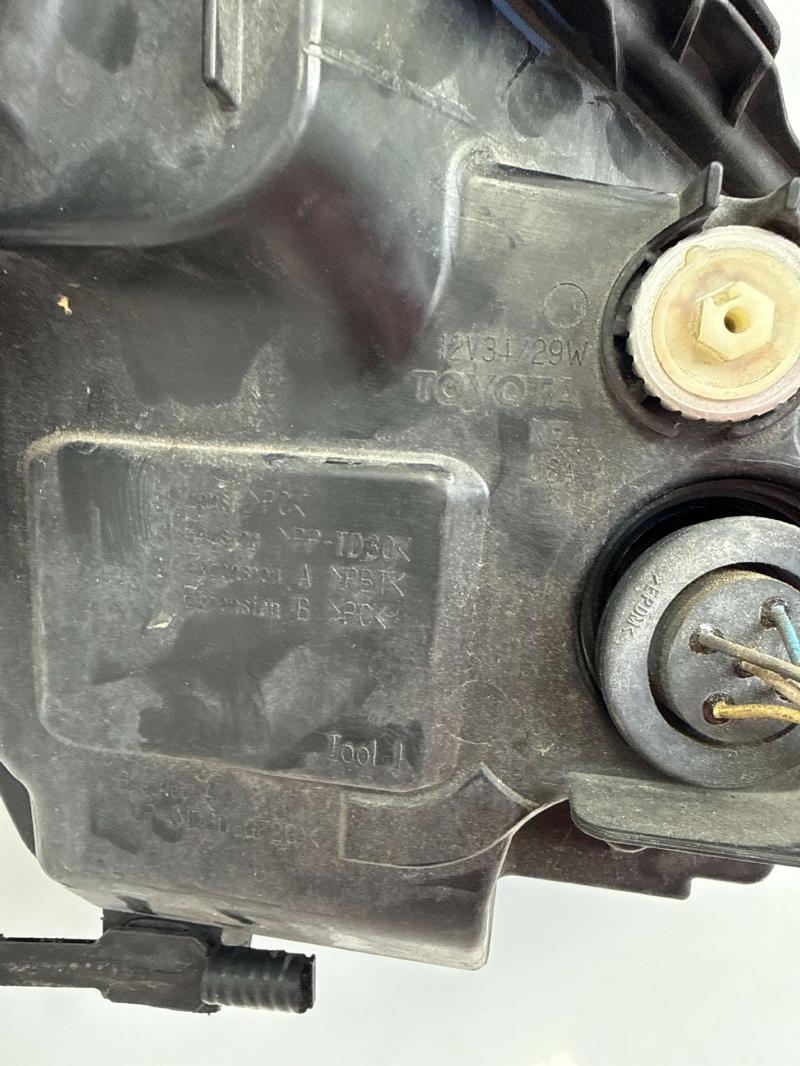 2018 Toyota Camry Headlamp Assembly