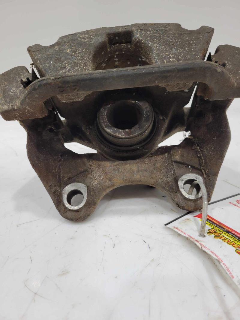 2008 GMC Yukon XL Caliper