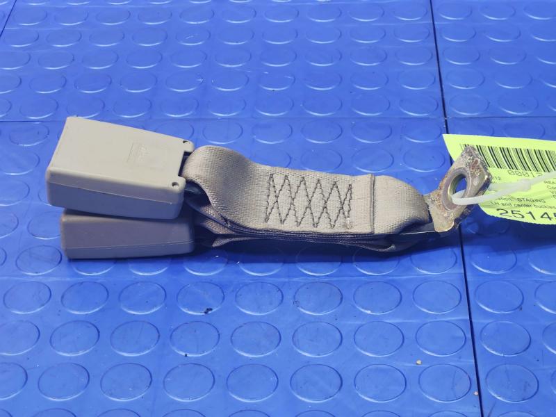 2003 Lincoln Town Car Rear Seat Belt