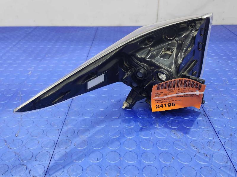 2016 Toyota Prius Tail Light Assembly